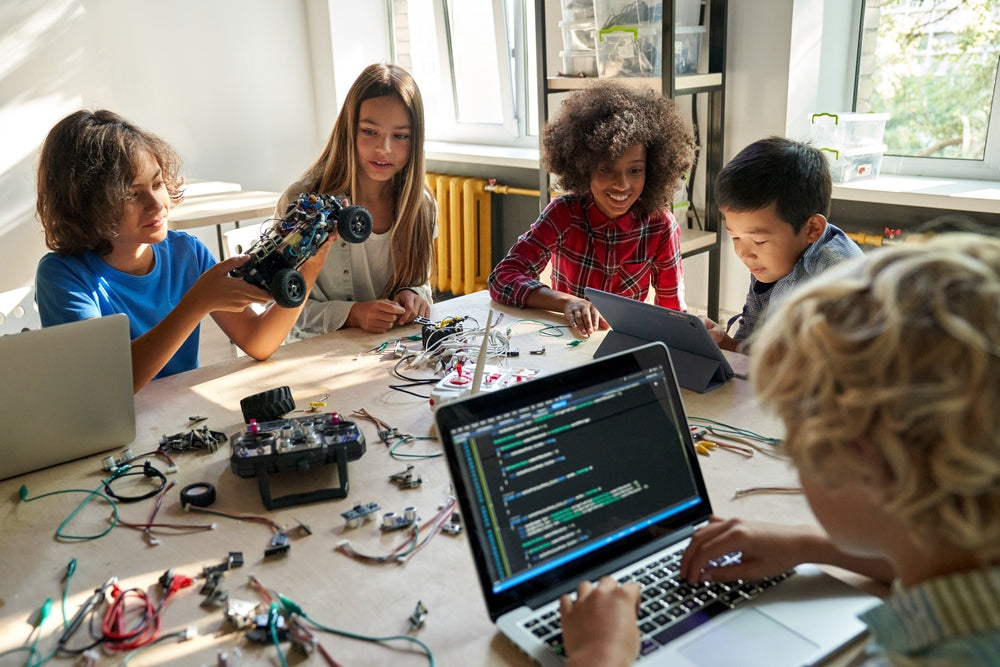 5 Fun Unplugged Coding Activities for Hour of Code Week 2023